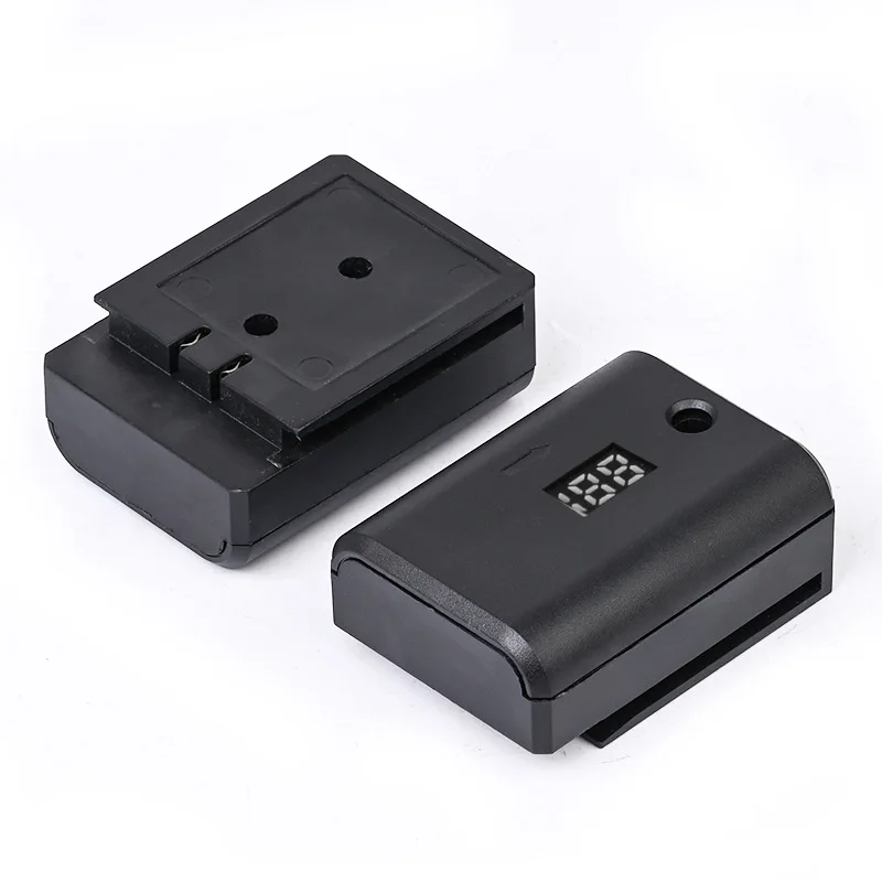 Large Capacity 6800/13600mAh C - Power Tools Green 评论和价格